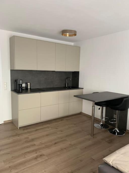 Eine Gemuetliche Einzimmerwohnung Ostfildern Exterior photo